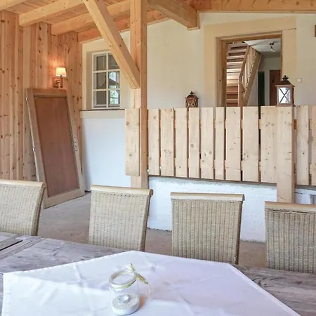 Hébergement de vacances Five Bedroom Holiday In *